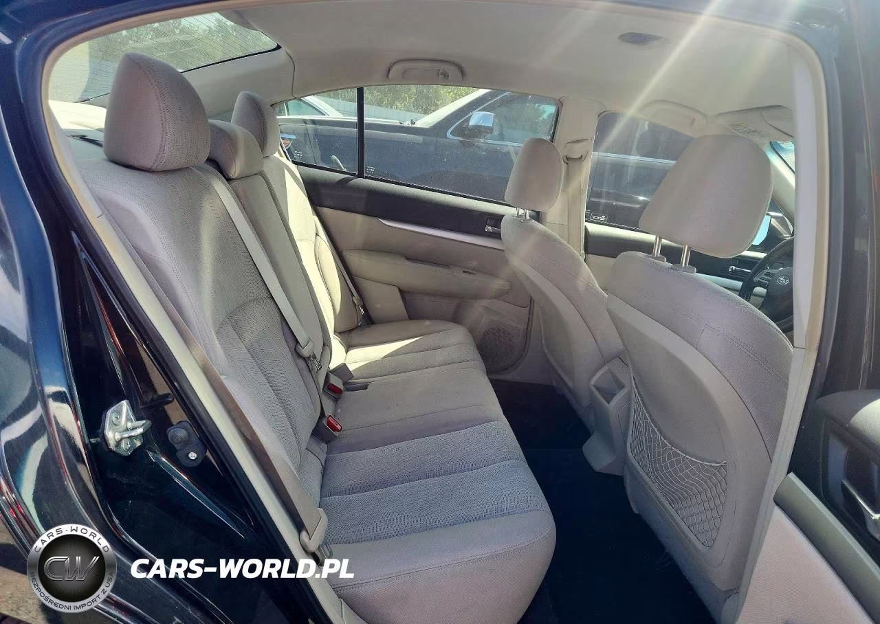 2014 Subaru Legacy 2.5I Premium VIN:4S3BMBC63E3035002 - 10