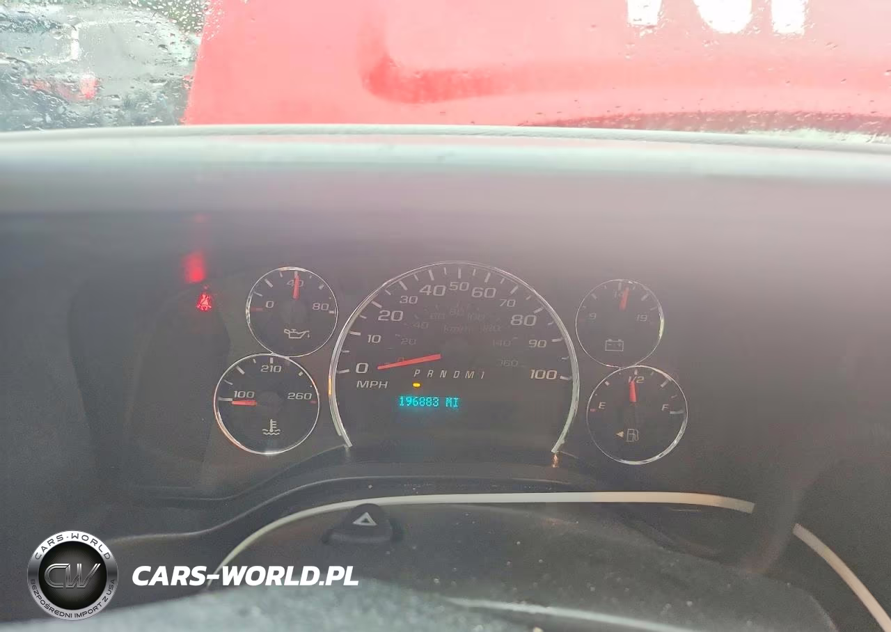 2018 Chevrolet Express G3500 VIN:1GCZGGFG2J1175961 - 9
