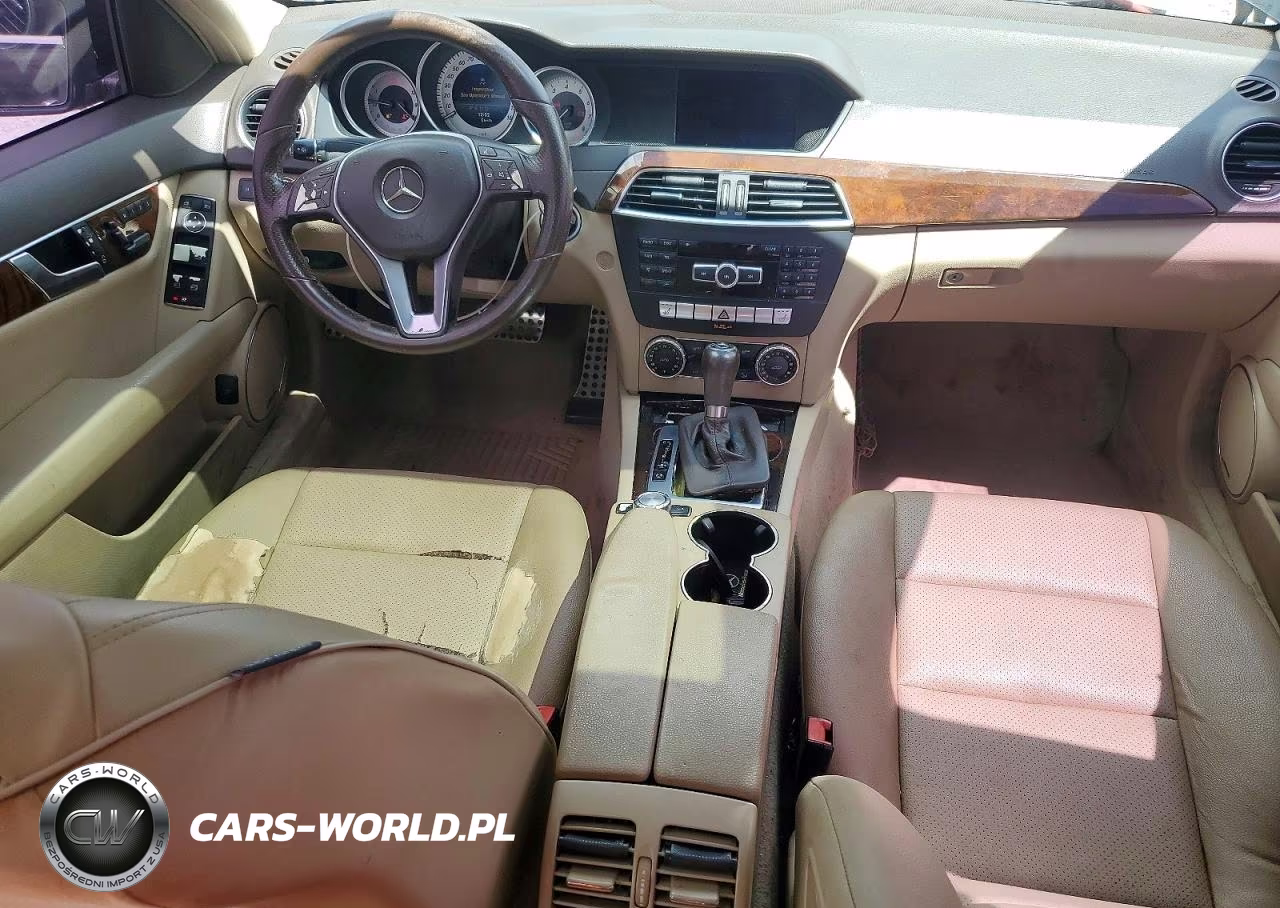 2014 Mercedes-Benz C 250 VIN:WDDGF4HB3EA945915 - 8