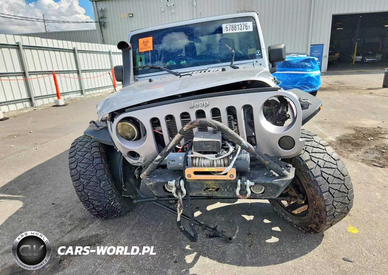 2015 Jeep Wrangler Sport VIN:1C4AJWAG3FL760429 - 5