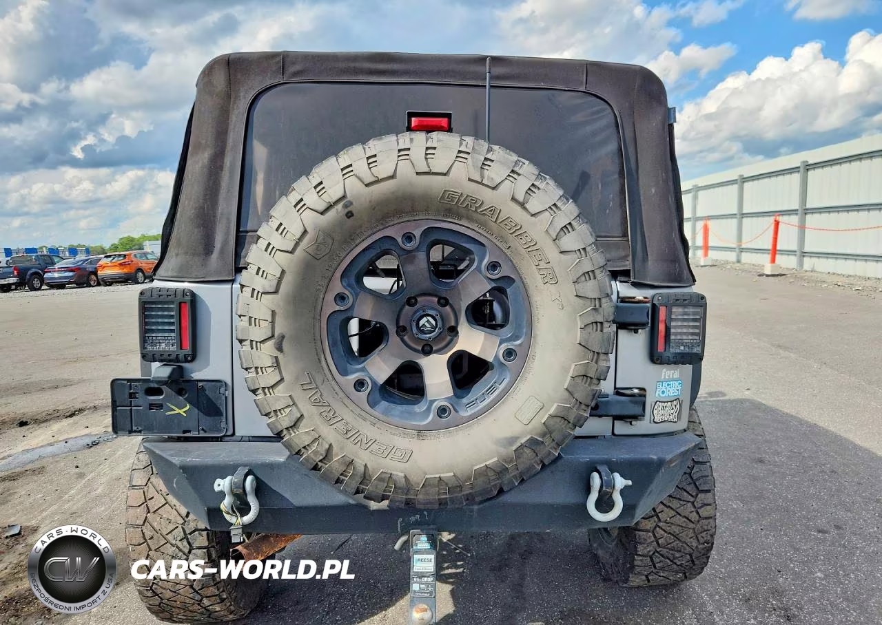 2015 Jeep Wrangler Sport VIN:1C4AJWAG3FL760429 - 6