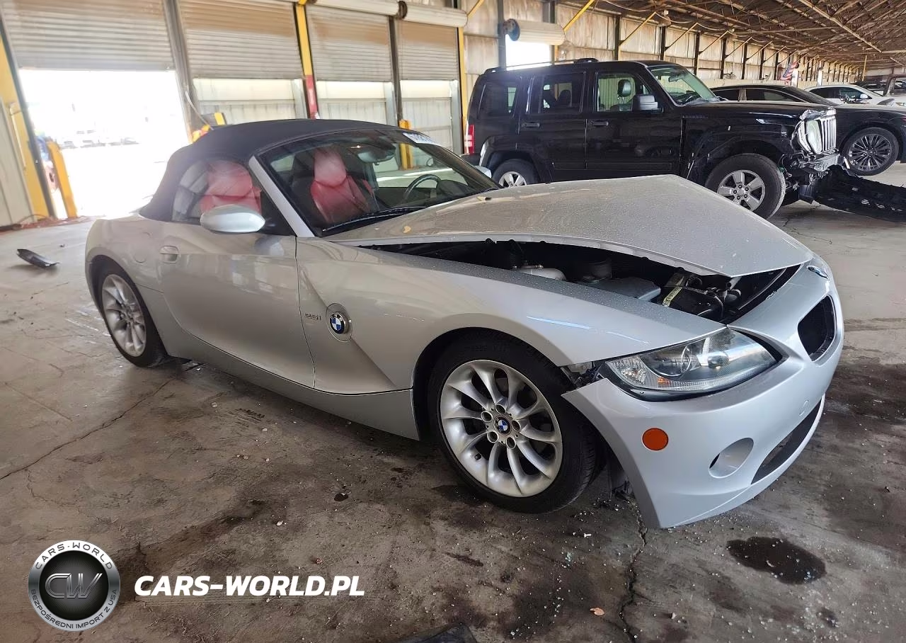 2005 BMW Z4 2.5 VIN:4USBT33525LS55368 - 4