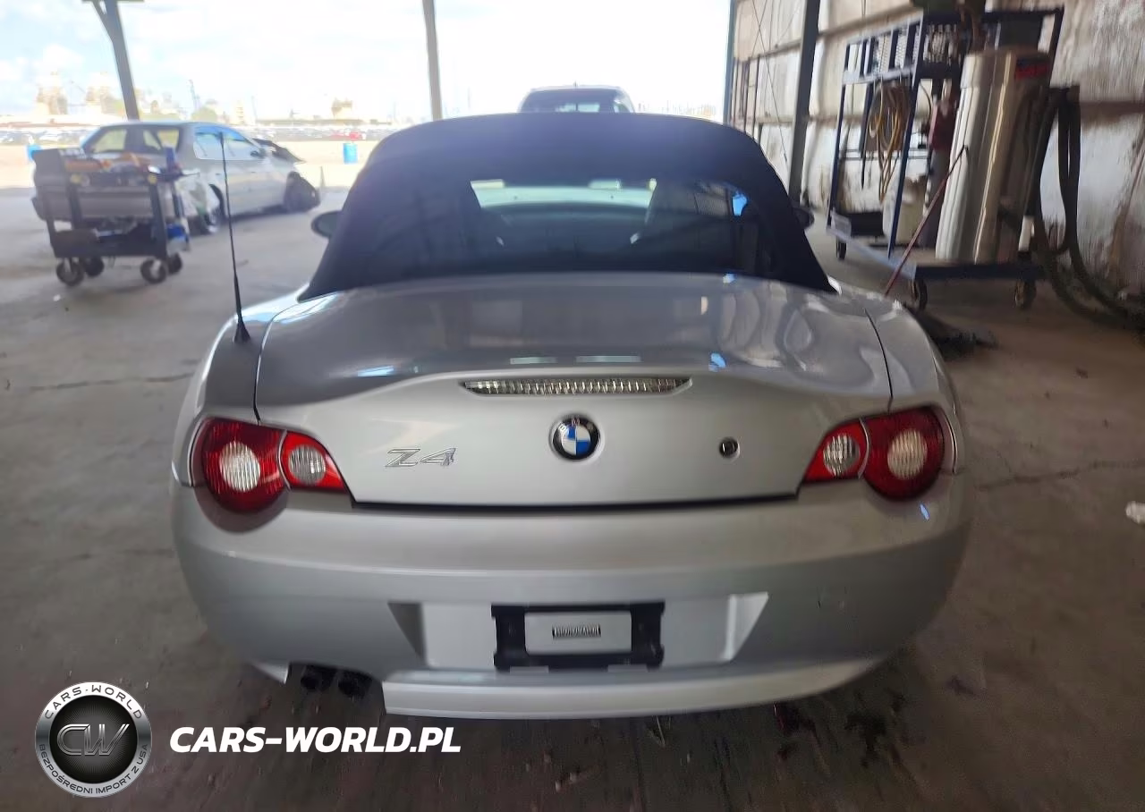 2005 BMW Z4 2.5 VIN:4USBT33525LS55368 - 6