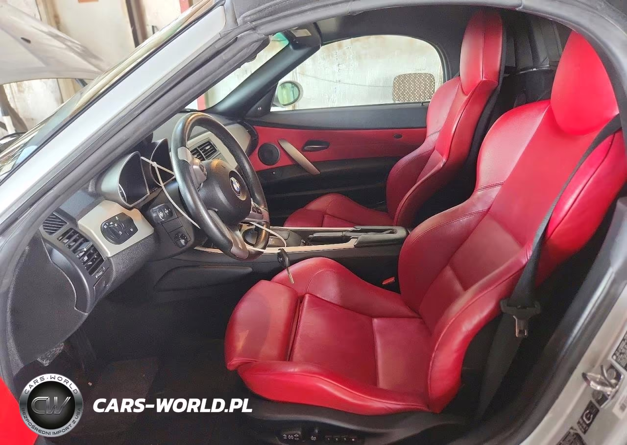 2005 BMW Z4 2.5 VIN:4USBT33525LS55368 - 7
