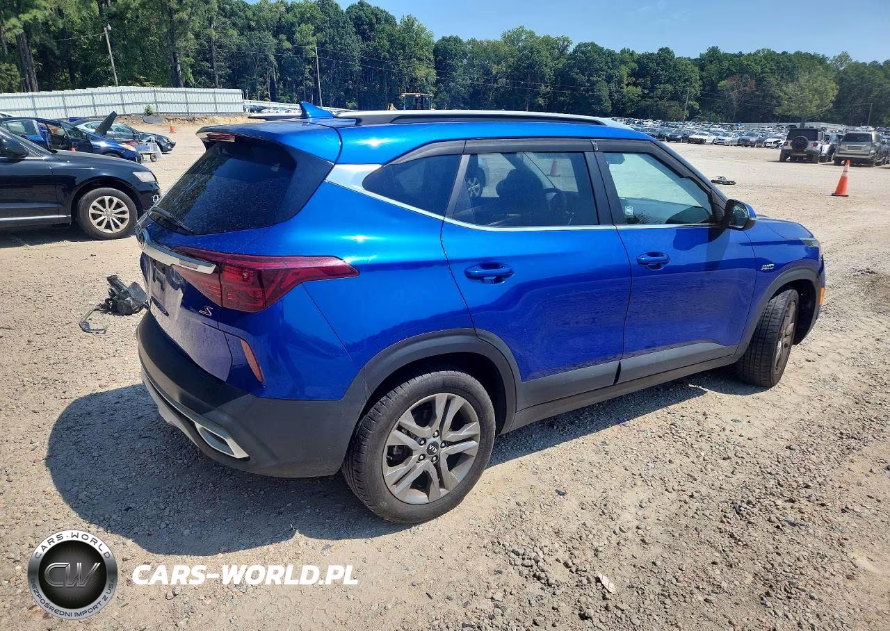 2021 Kia Seltos S VIN:KNDEUCAAXM7171788 - 3