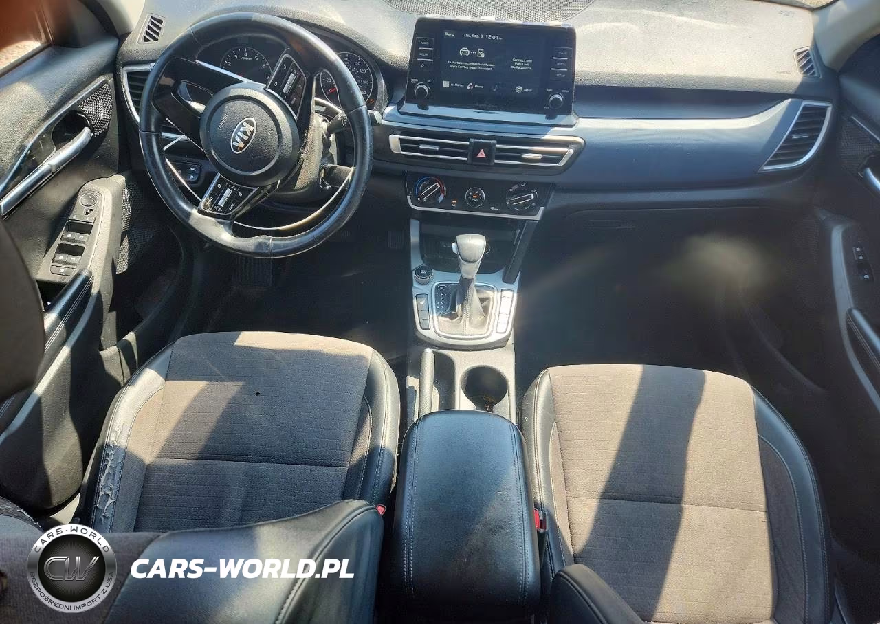 2021 Kia Seltos S VIN:KNDEUCAAXM7171788 - 8