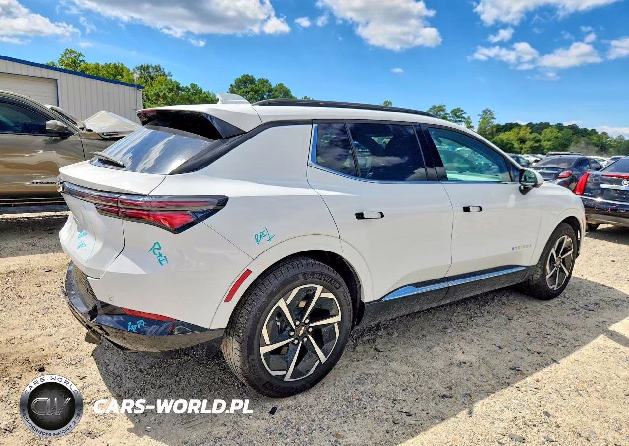 2025 Chevrolet Equinox Lt VIN:3GN7DNRP4SS196477 - 3