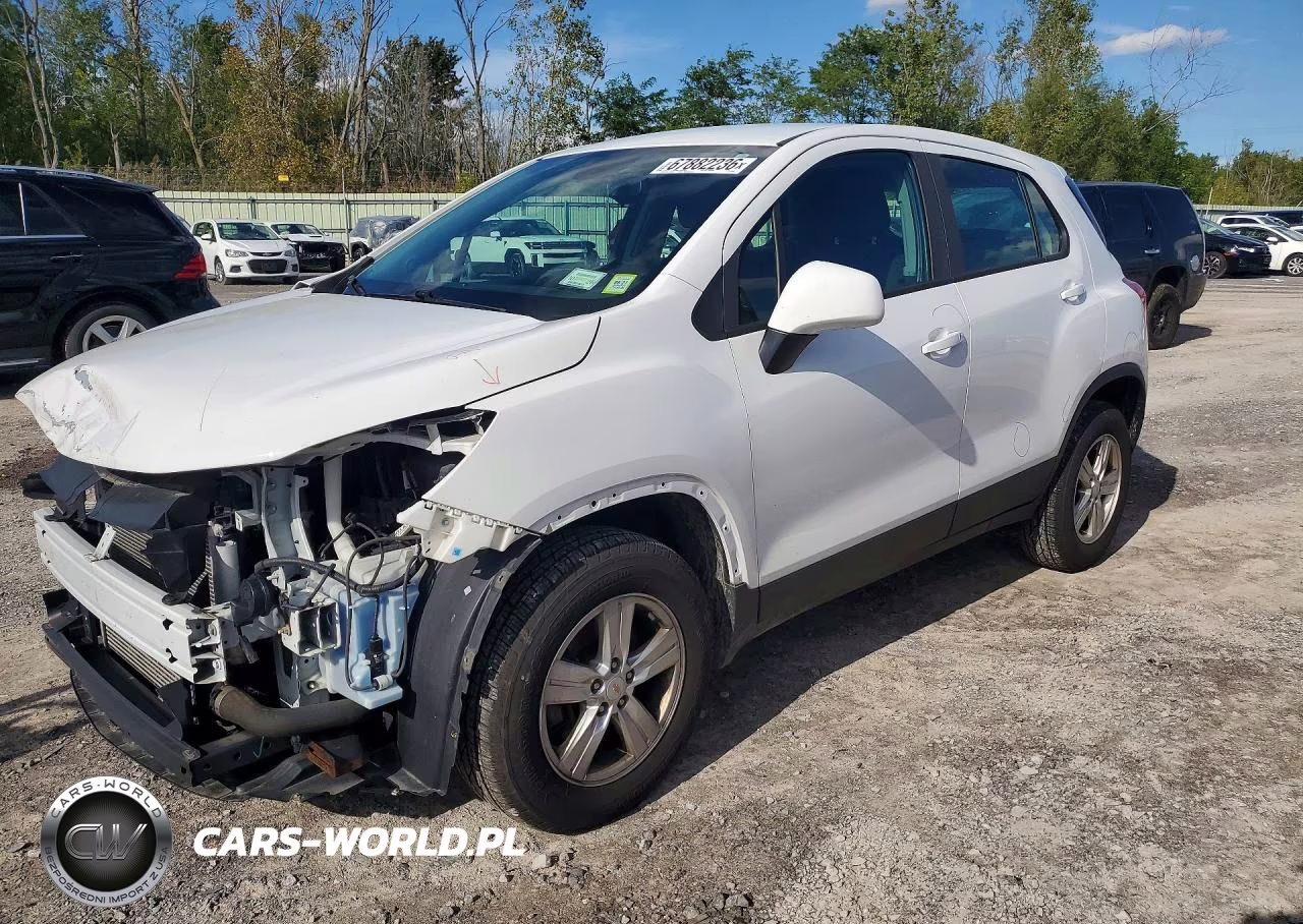 2018 Chevrolet Trax Ls VIN:KL7CJNSB8JB613458 - 1