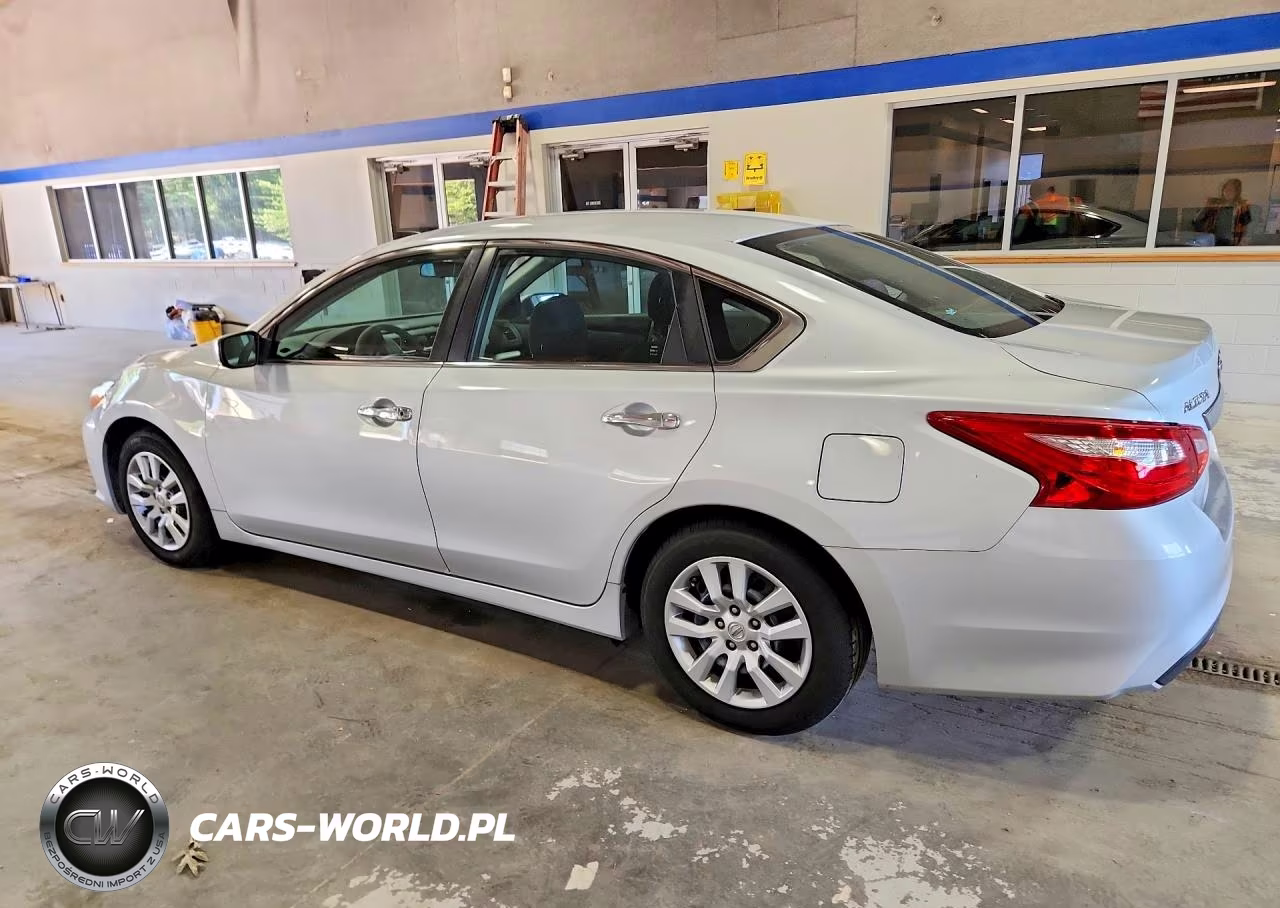 2017 Nissan Altima 2.5 S VIN:1N4AL3AP7HN315018 - 2
