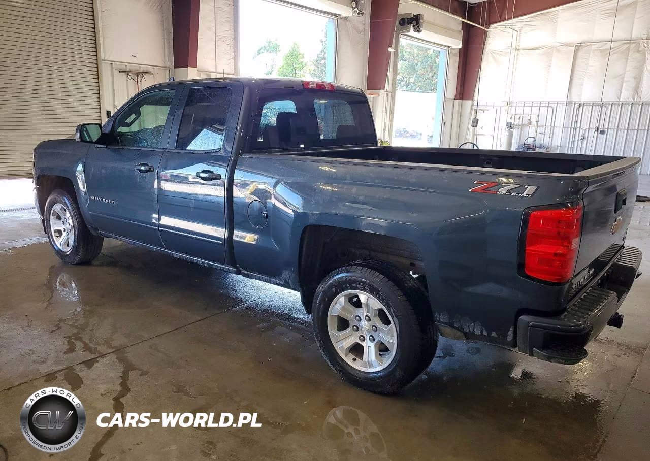 2018 Chevrolet Silverado K1500 Lt VIN:1GCVKREC6JZ181982 - 2