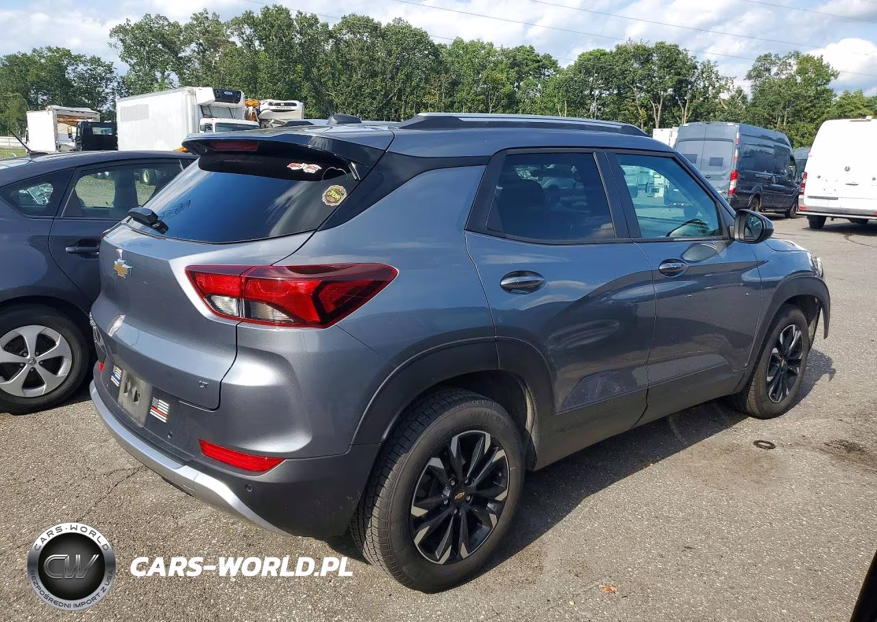 2021 Chevrolet Trailblazer Lt VIN:KL79MRSL1MB017288 - 3