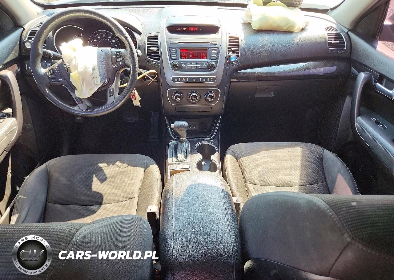 2015 Kia Sorento Lx VIN:5XYKT3A63FG555693 - 8