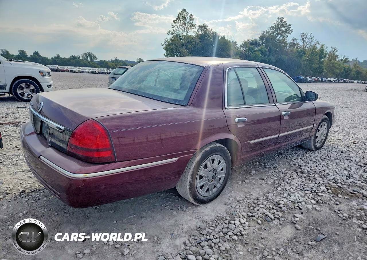2007 Mercury Grand Marquis Gs VIN:2MEFM74V37X615911 - 3