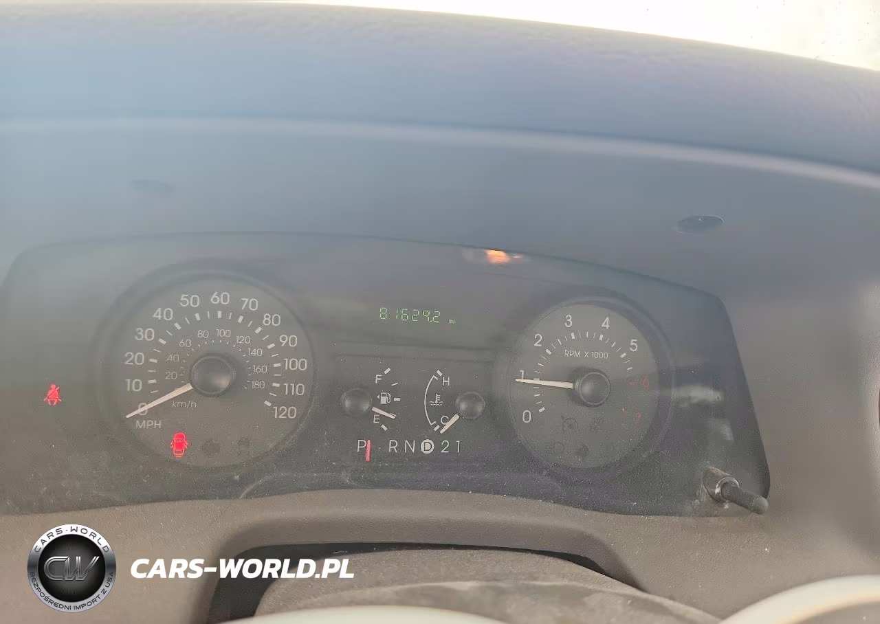 2007 Mercury Grand Marquis Gs VIN:2MEFM74V37X615911 - 9