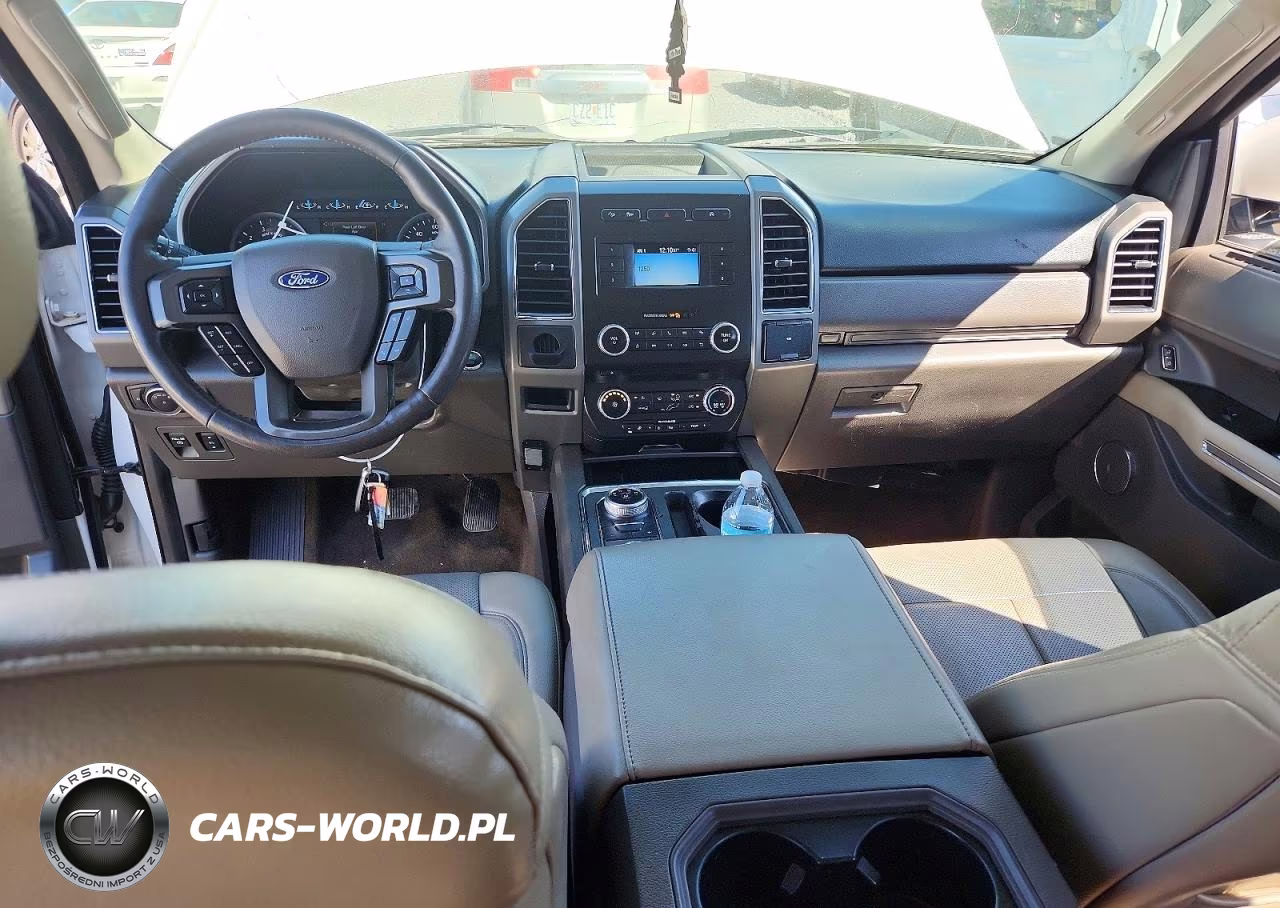 2018 Ford Expedition Max Xlt VIN:1FMJK1JT5JEA40149 - 8