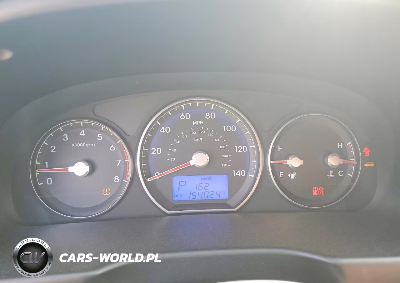 2012 Hyundai Santa Fe Gls VIN:5XYZGDAB3CG097459 - 9