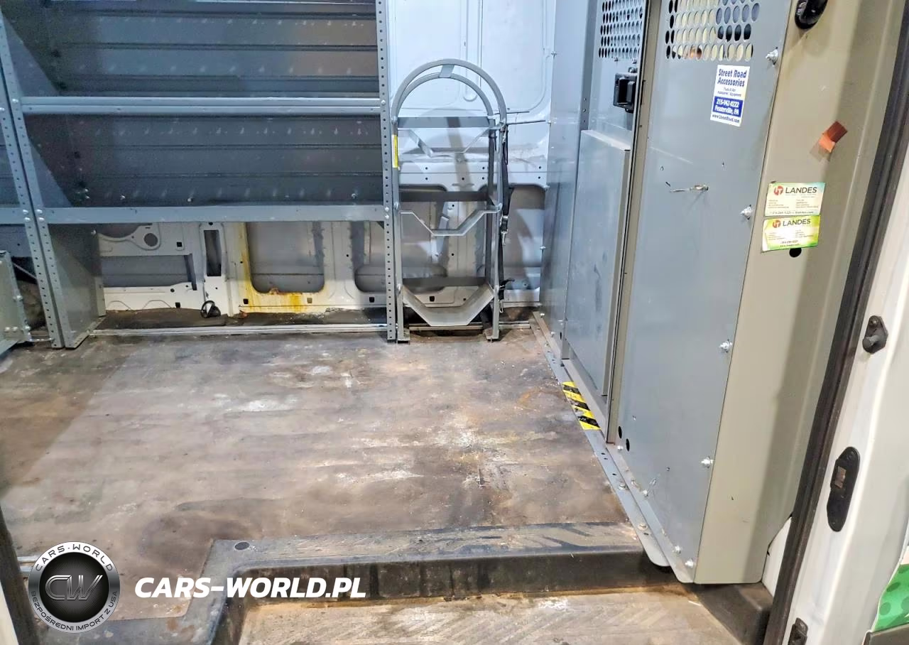 2019 Ford Transit T-350 VIN:1FTBW2CM7KKB81803 - 11