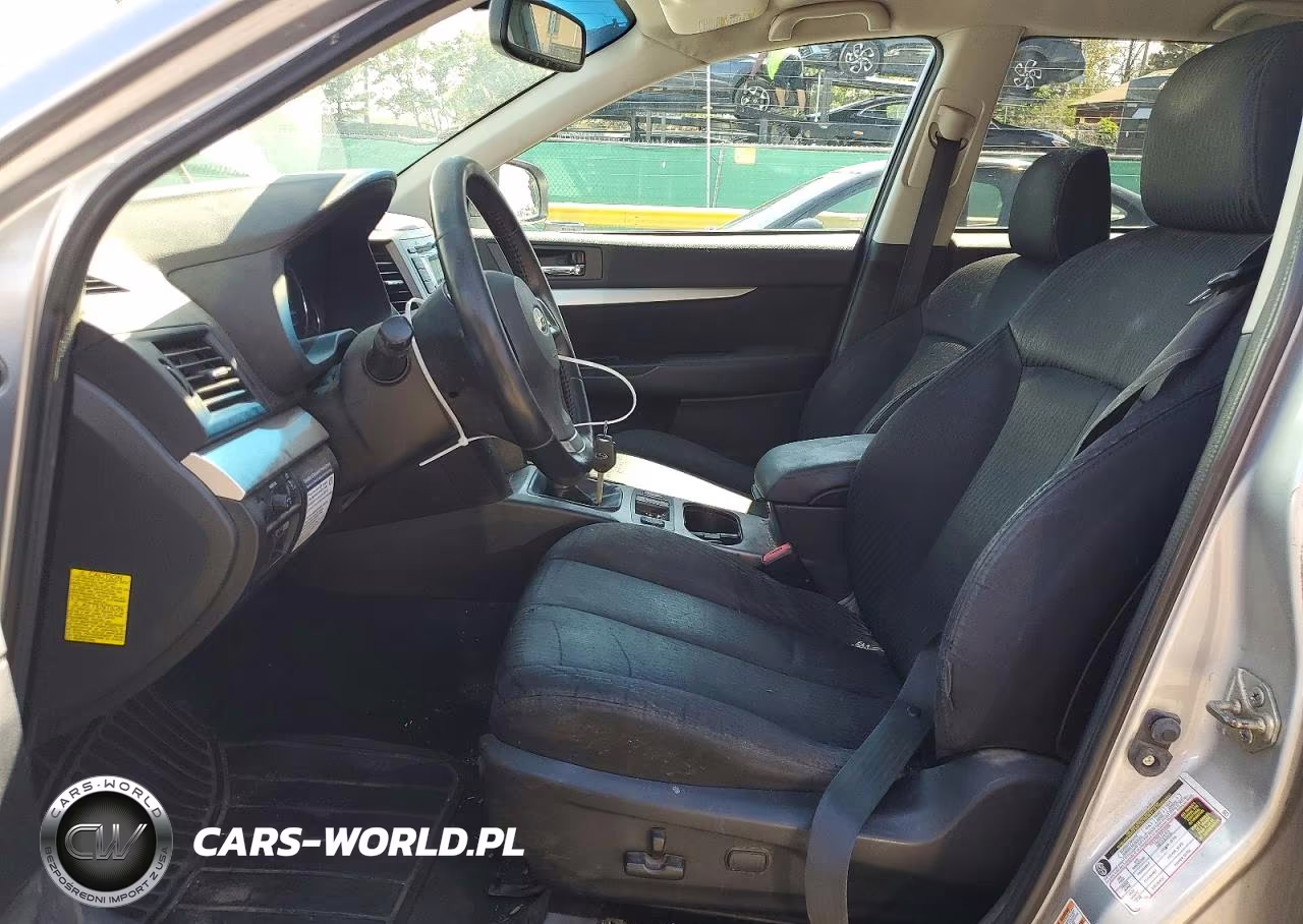 2012 Subaru Outback 2.5I Premium VIN:4S4BRBCC4C1226794 - 7