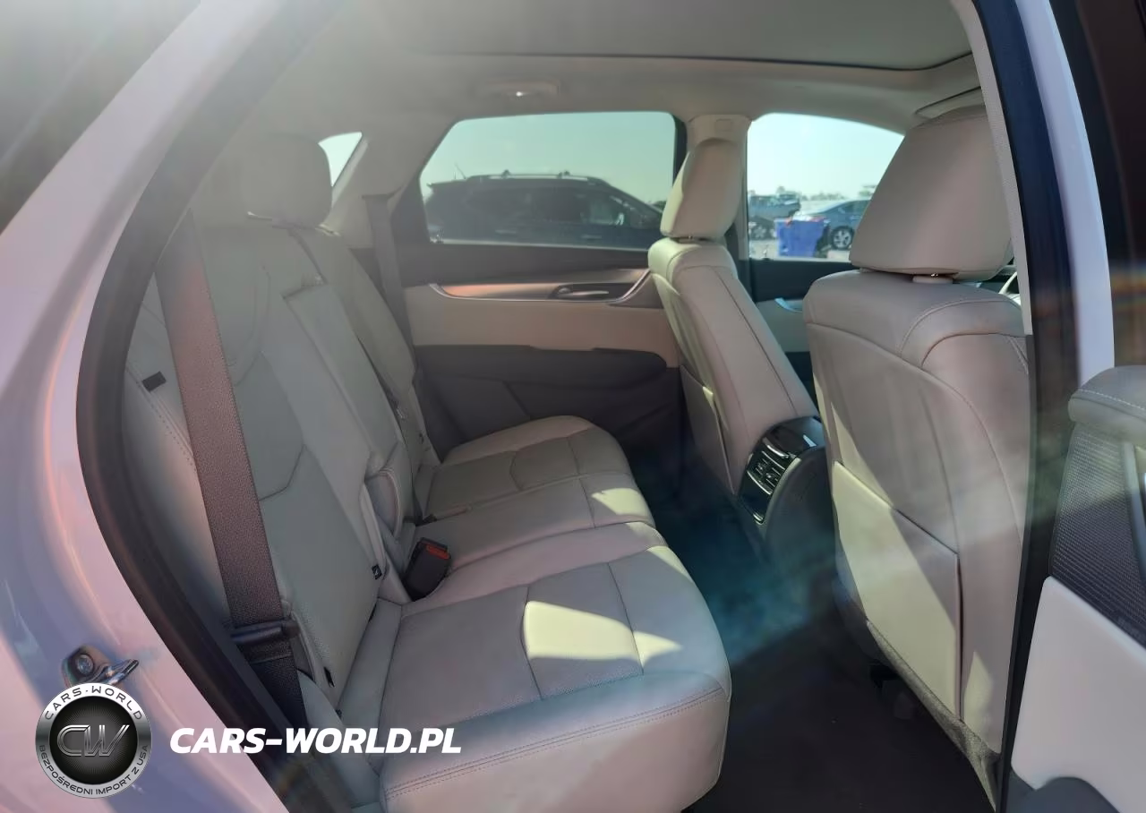 2026 Cadillac Xt5 Premium Luxury VIN:1GYKNCRS9TZ110510 - 11