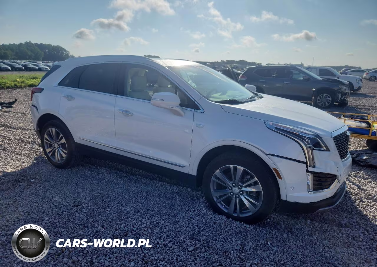 2026 Cadillac Xt5 Premium Luxury VIN:1GYKNCRS9TZ110510 - 4
