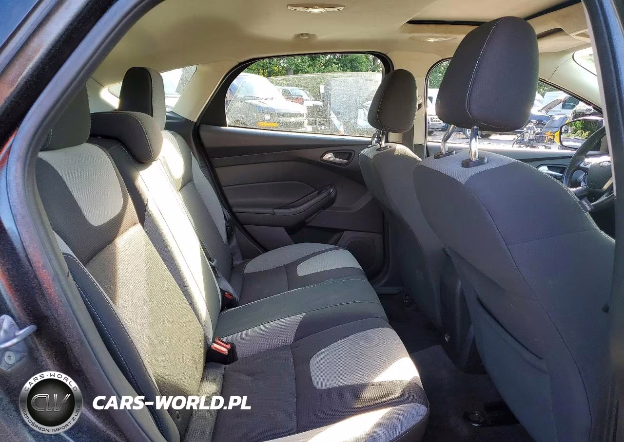 2012 Ford Focus Se VIN:1FAHP3K20CL218723 - 10