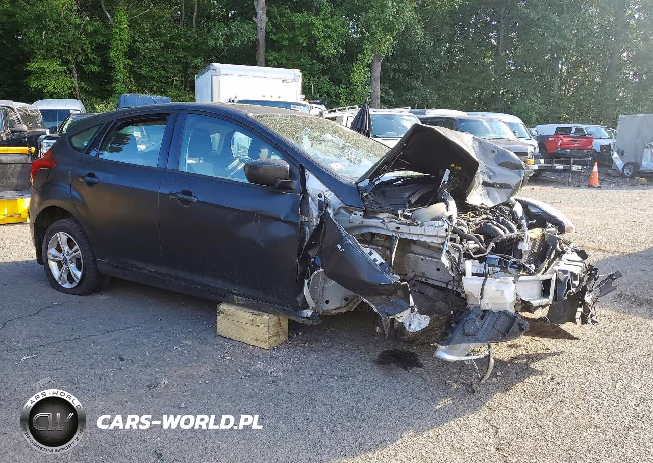 2012 Ford Focus Se VIN:1FAHP3K20CL218723 - 4
