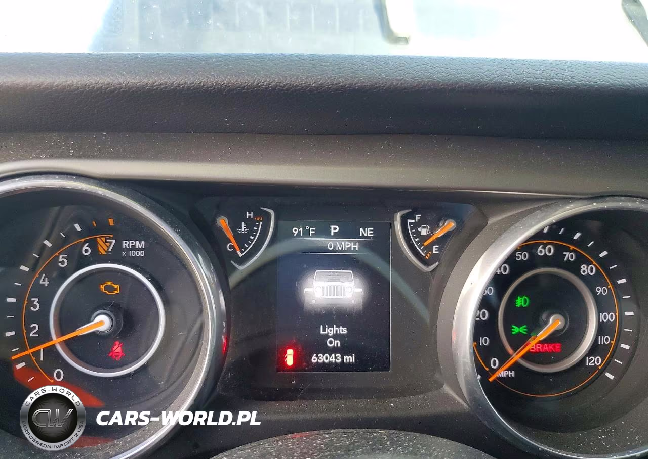 2018 Jeep Wrangler Unlimited Sport VIN:1C4HJXDG5JW151978 - 9