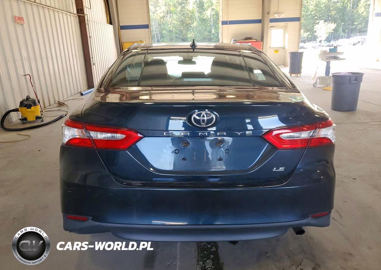 2019 Toyota Camry Le VIN:4T1B11HK7KU768051 - 6
