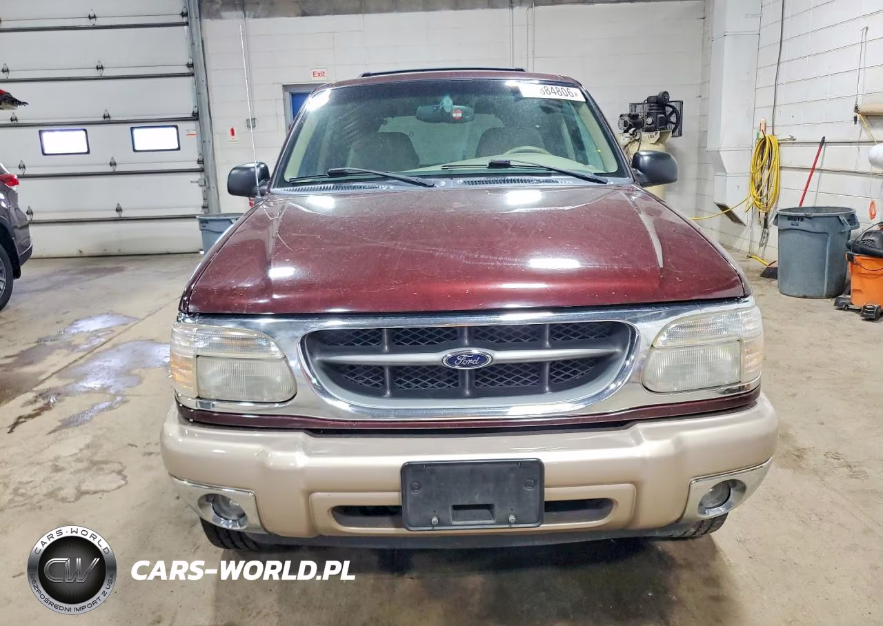 2000 Ford Explorer Eddie Bauer VIN:1FMZU74EXYZA88732 - 5