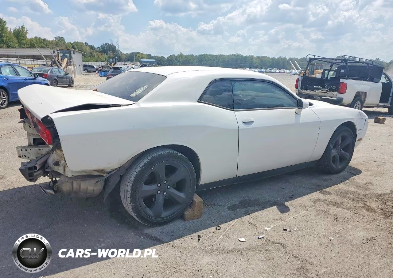 2011 Dodge Challenger VIN:2B3CJ4DG8BH565590 - 3
