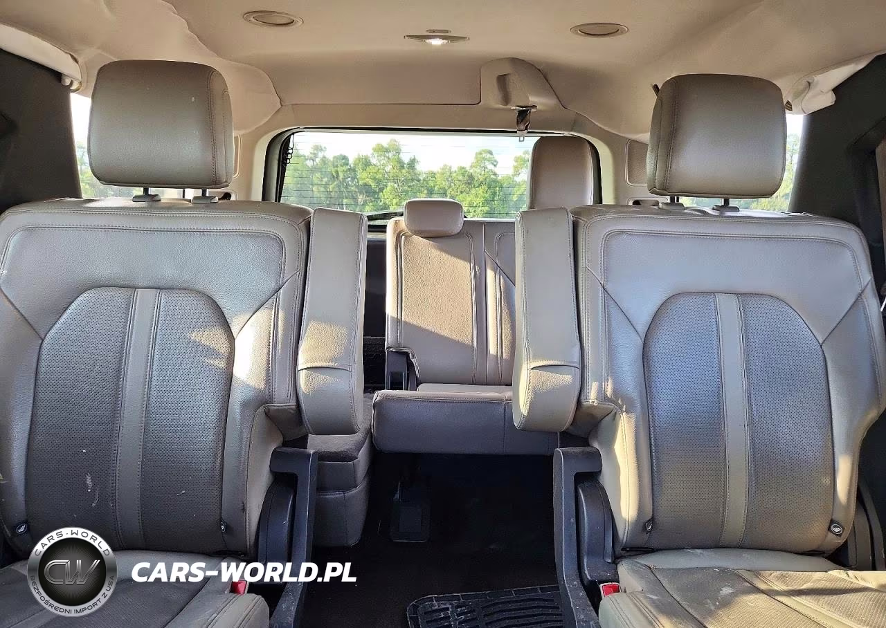 2018 Ford Expedition Limited VIN:1FMJU1KT0JEA47034 - 10