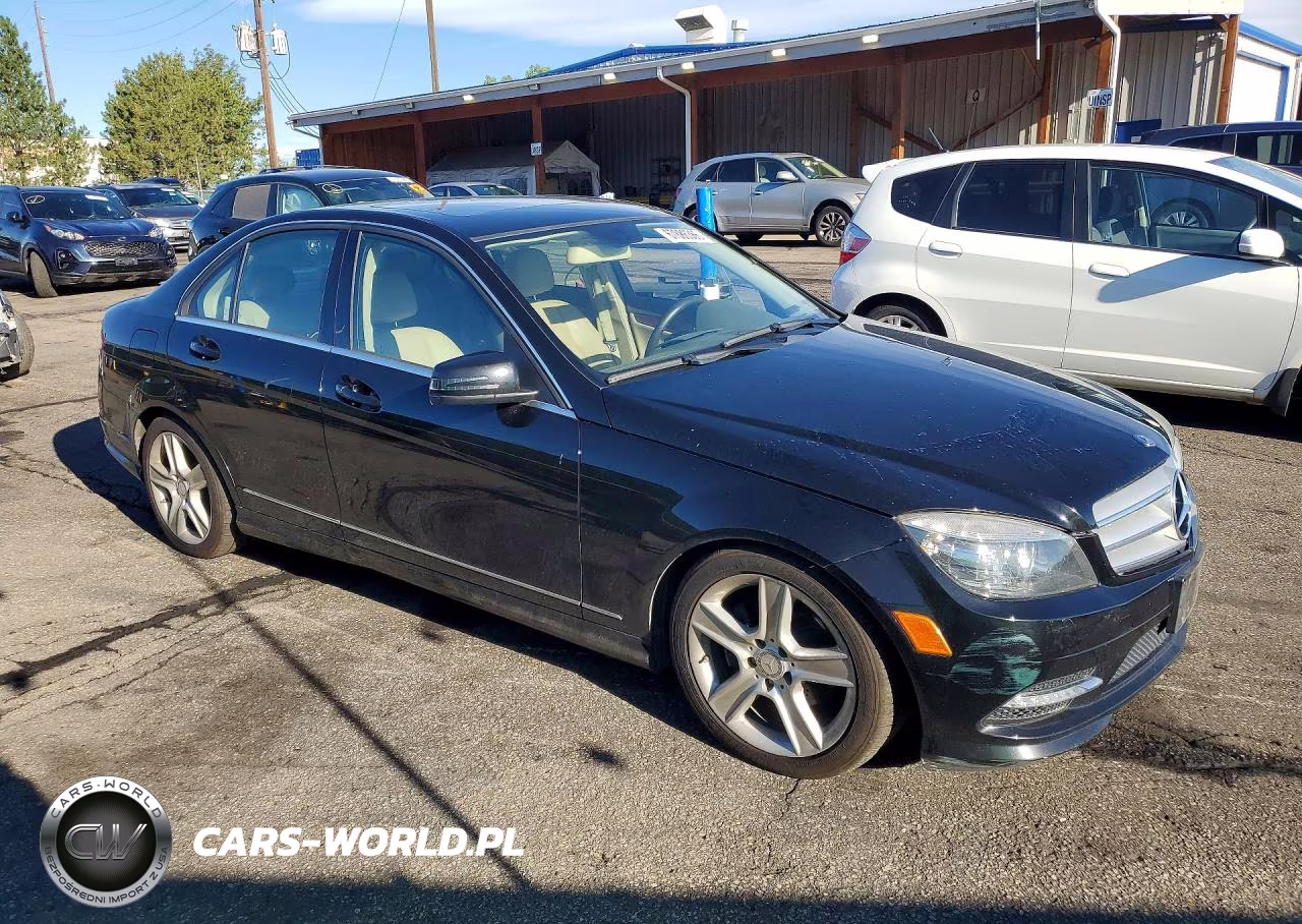2011 Mercedes-Benz C 300 4Matic VIN:WDDGF8BB3BR167256 - 4