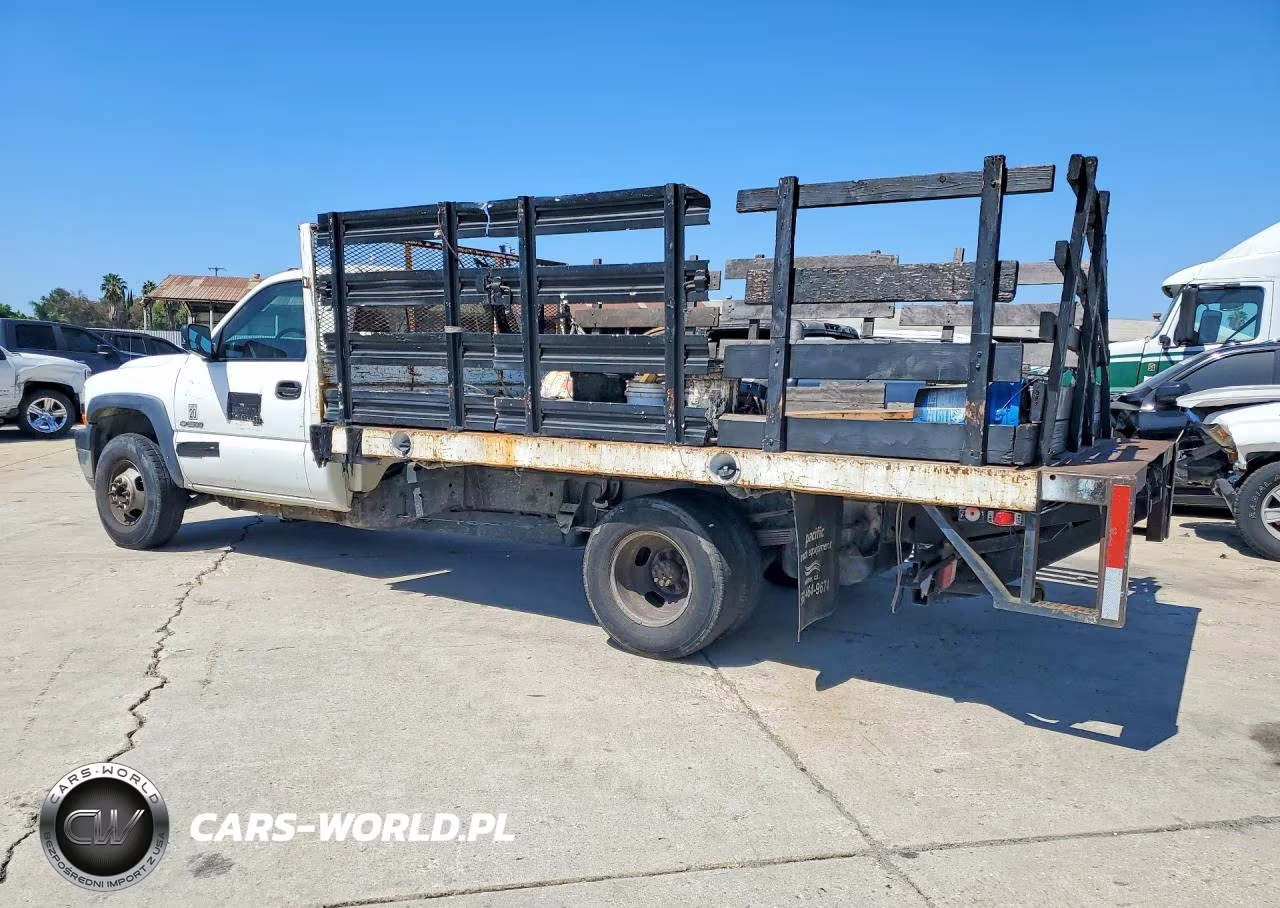 2002 Chevrolet Silverado C3500 VIN:1GBJC34U02F159003 - 2