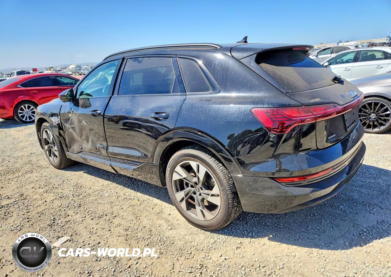 2021 Audi E-Tron Premium VIN:WA1AAAGE8MB022373 - 2