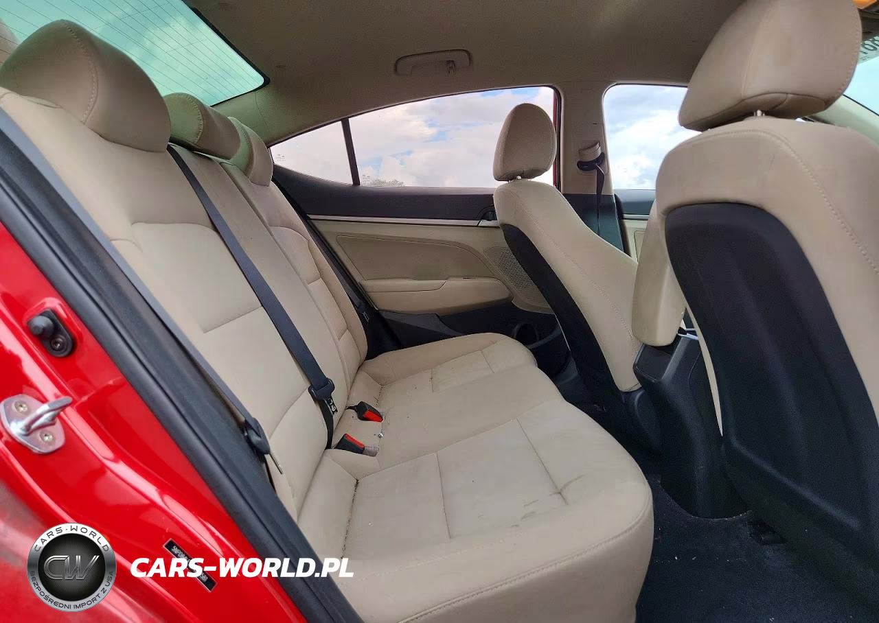2018 Hyundai Elantra Sel VIN:5NPD84LF3JH353581 - 10