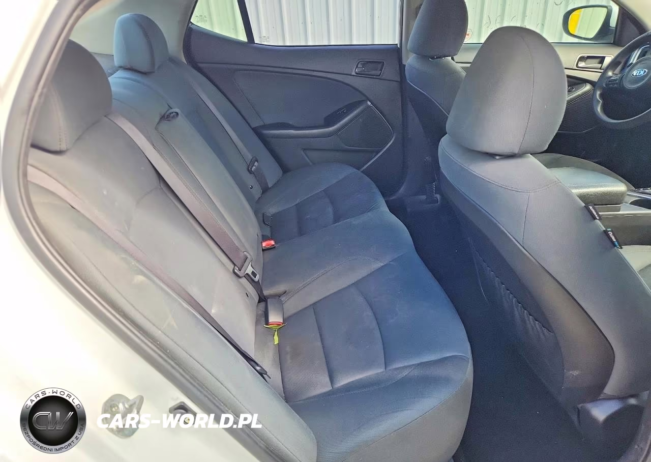 2015 Kia Optima Lx VIN:KNAGM4A70F5620748 - 10