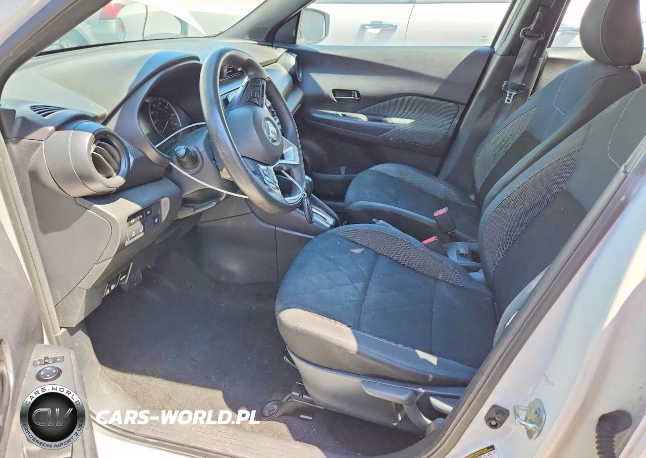 2020 Nissan Kicks S VIN:3N1CP5BV0LL493350 - 7
