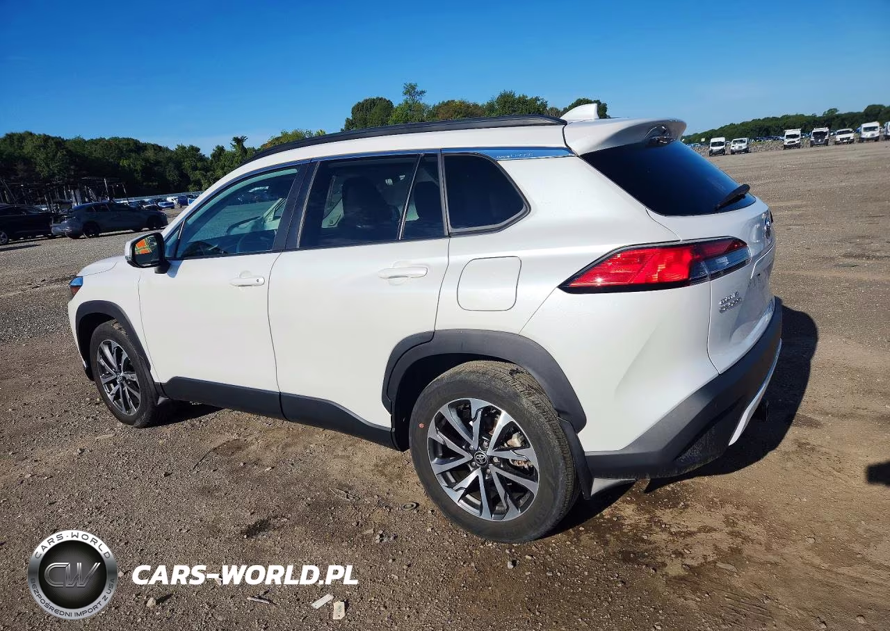 2023 Toyota Corolla Cross Xle VIN:7MUDAABG6PV066869 - 2