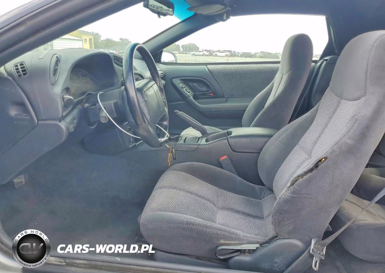 1996 Chevrolet Camaro Base VIN:2G1FP32K8T2134806 - 7