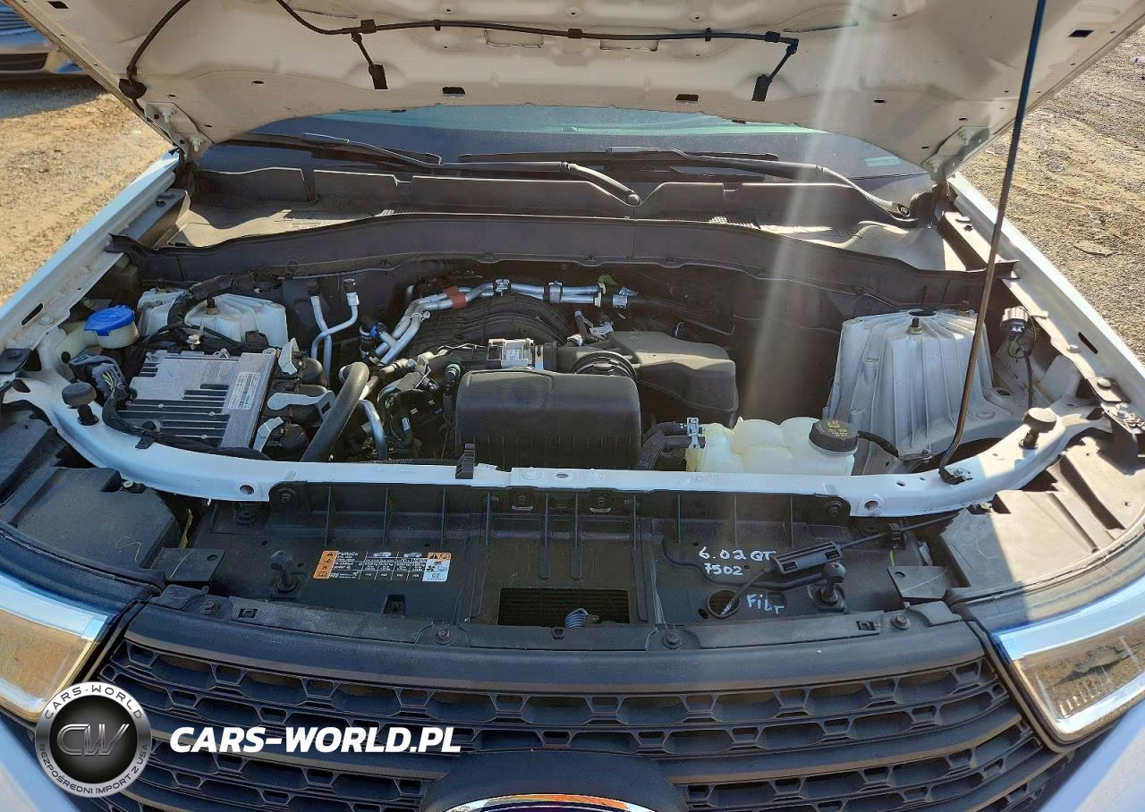 2022 Ford Explorer VIN:1FMSK8BB1NGB31061 - 12