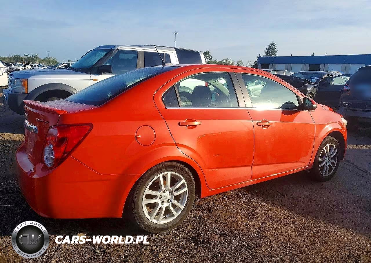 2013 Chevrolet Sonic Lt VIN:1G1JC5SH8D4142681 - 3