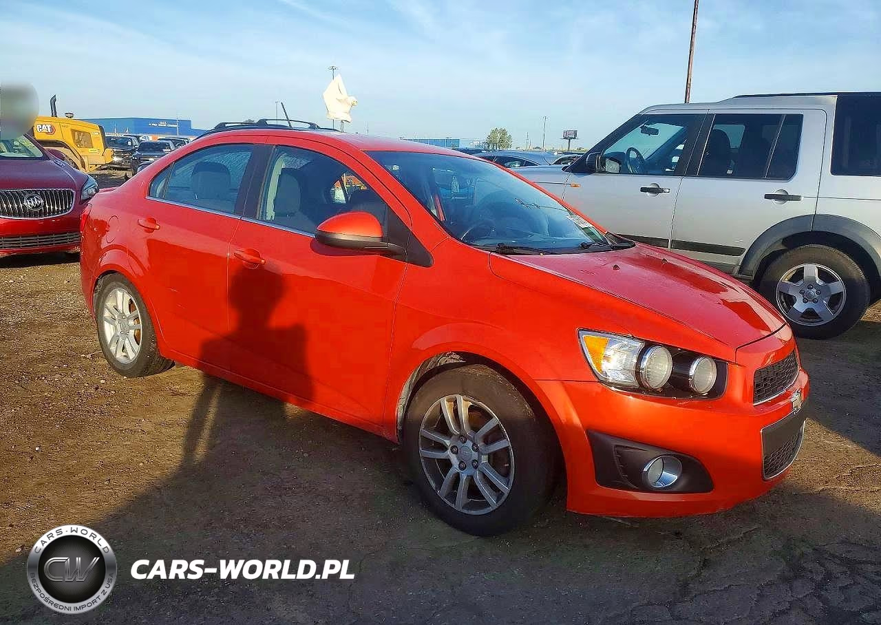 2013 Chevrolet Sonic Lt VIN:1G1JC5SH8D4142681 - 4