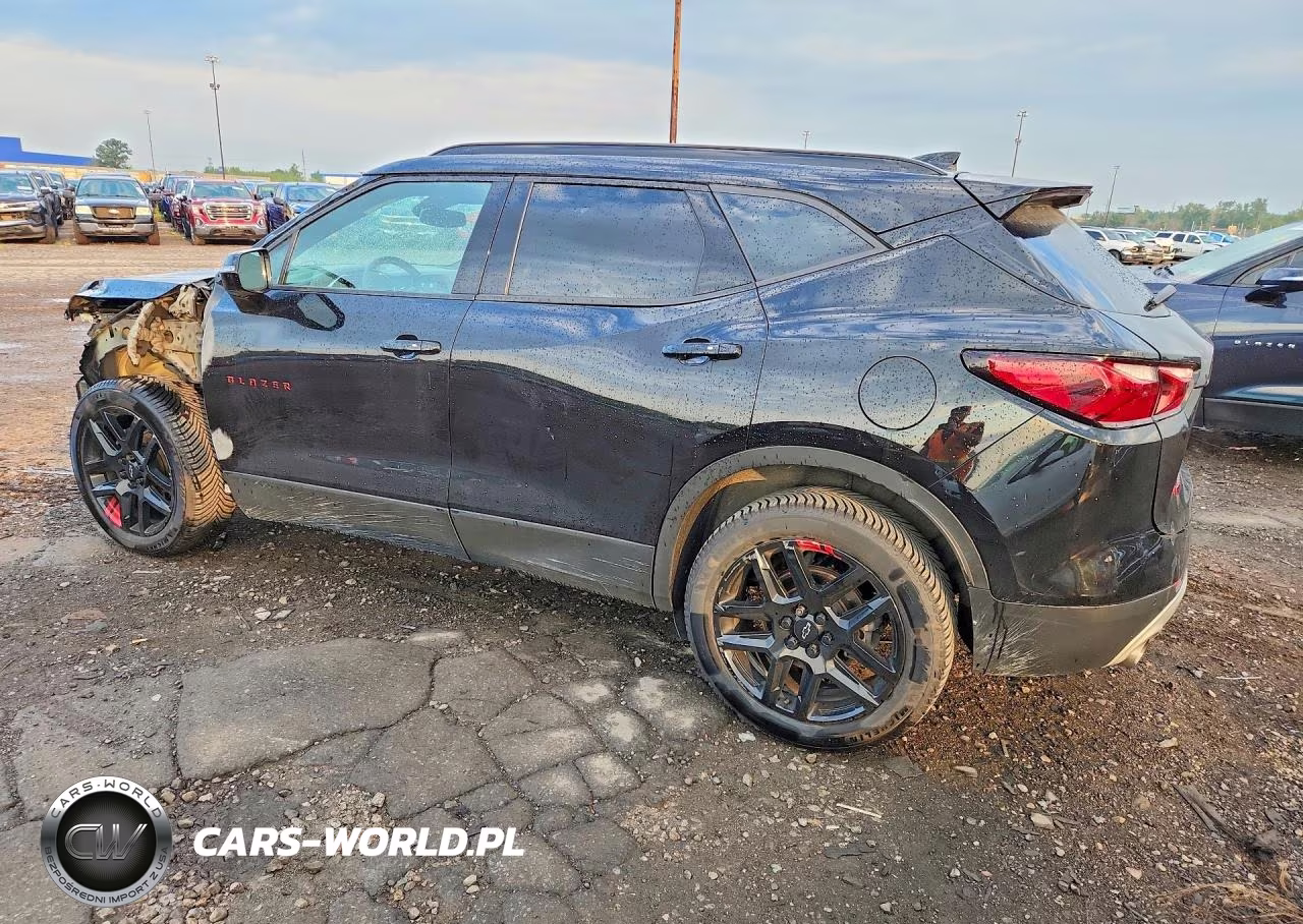 2021 Chevrolet Blazer 2Lt VIN:3GNKBHRS6MS551805 - 2