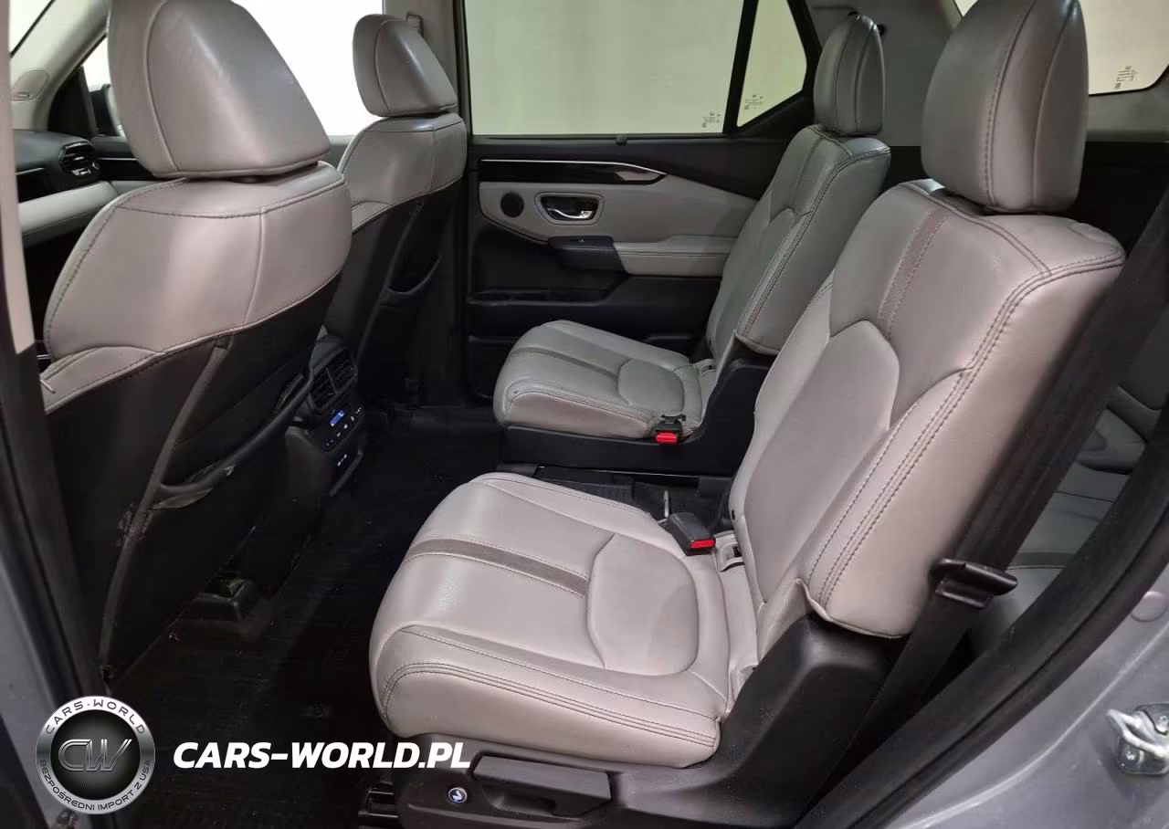 2024 Honda Pilot Touring VIN:5FNYG2H76RB011739 - 6