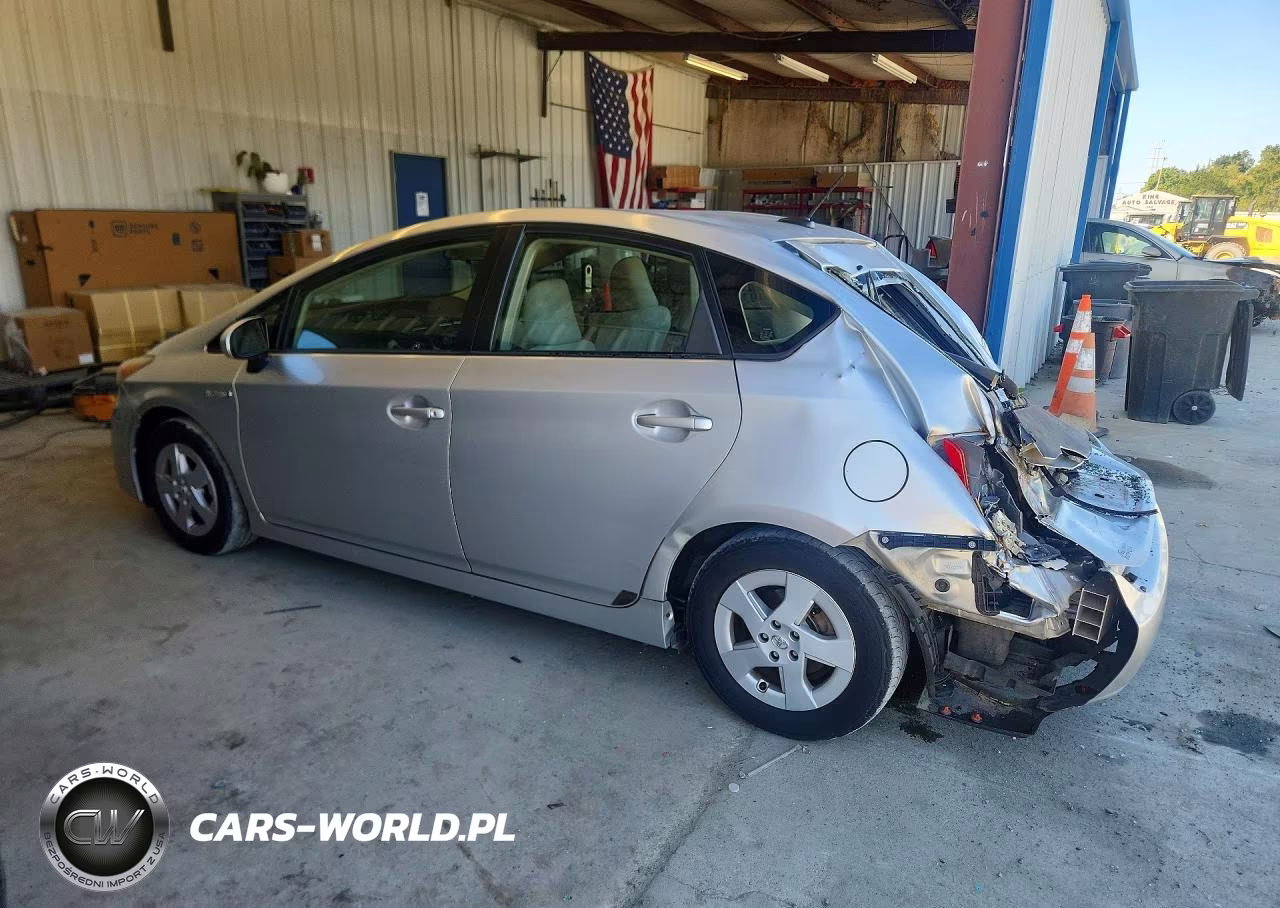 2011 Toyota Prius Two VIN:JTDKN3DU7B1472623 - 2