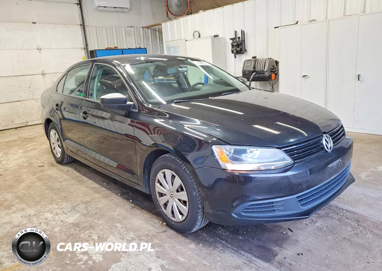 2013 Volkswagen Jetta Base VIN:3VW2K7AJXDM430766 - 4
