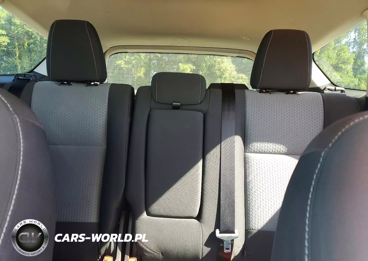 2017 Ford Escape VIN:1FMCU0G92HUA36617 - 10