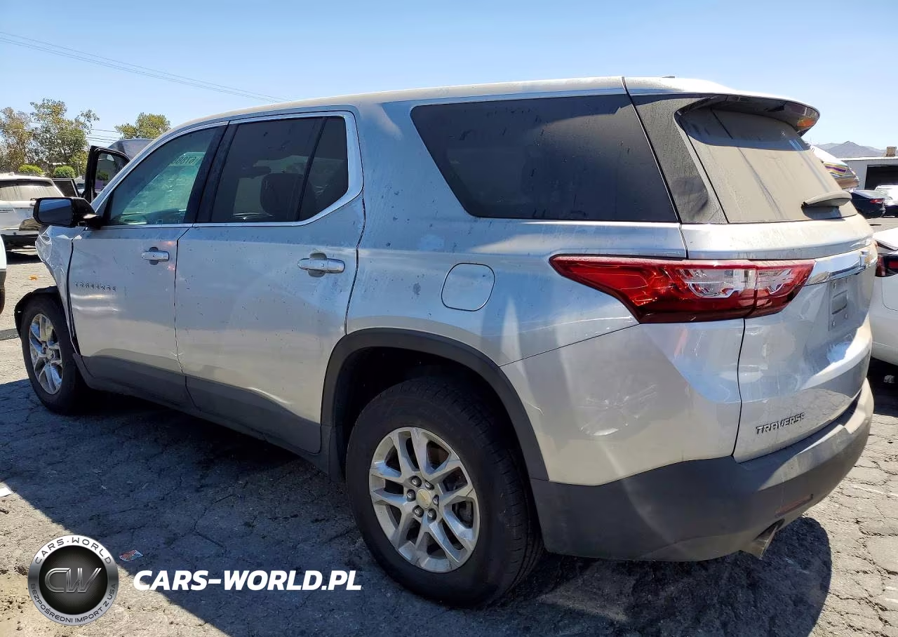 2019 Chevrolet Traverse Ls VIN:1GNERFKW2KJ240249 - 2