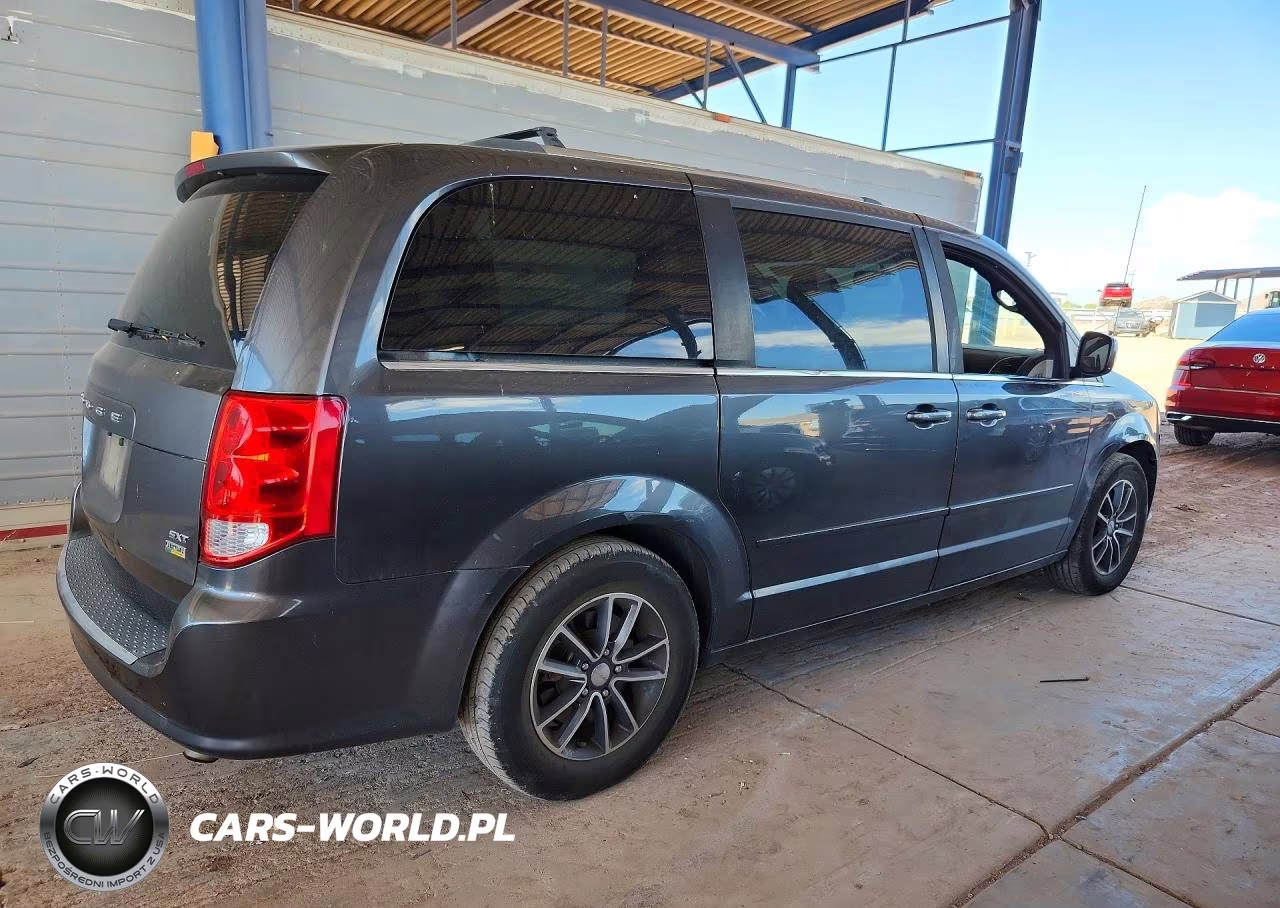 2017 Dodge Grand Caravan Sxt VIN:2C4RDGCG2HR690512 - 3
