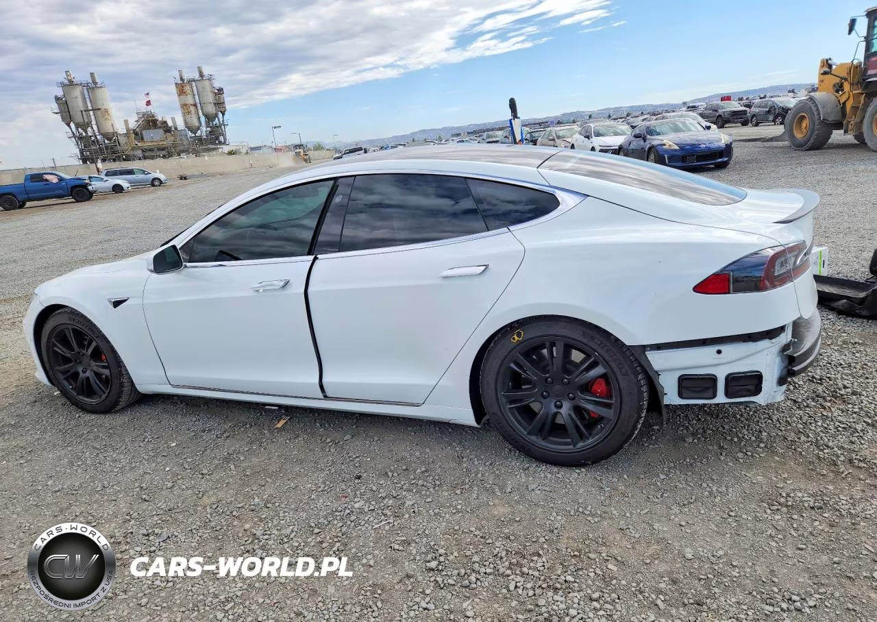 2020 Tesla Model S VIN:5YJSA1E48LF415841 - 2